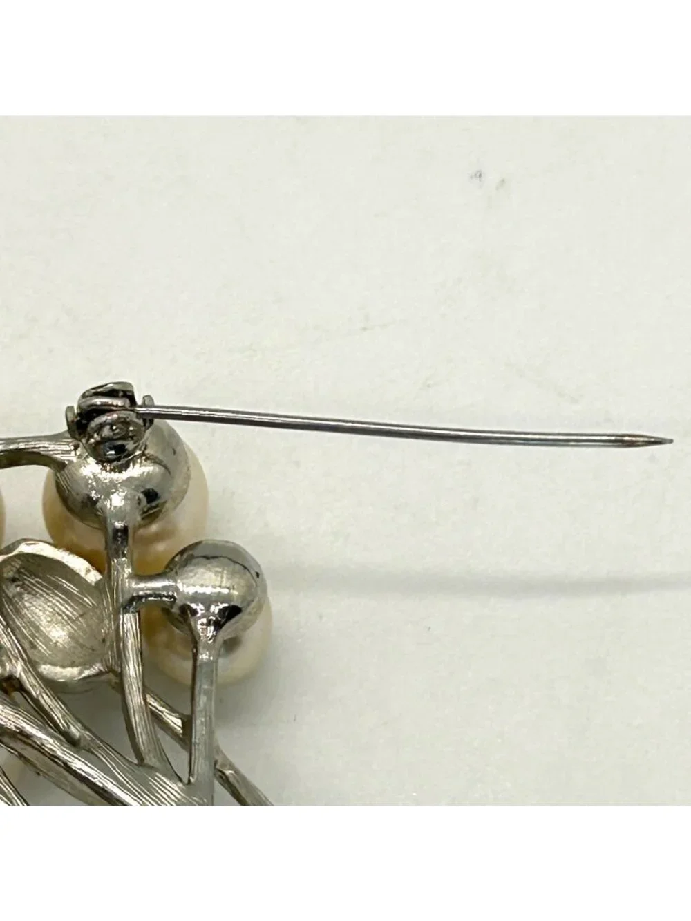 Vintage Faux Pearl Brooch Statement Silver-tone Balloon Bouquet with Bow 2.5 In